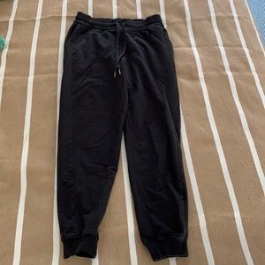 Lululemon joggers, size 6